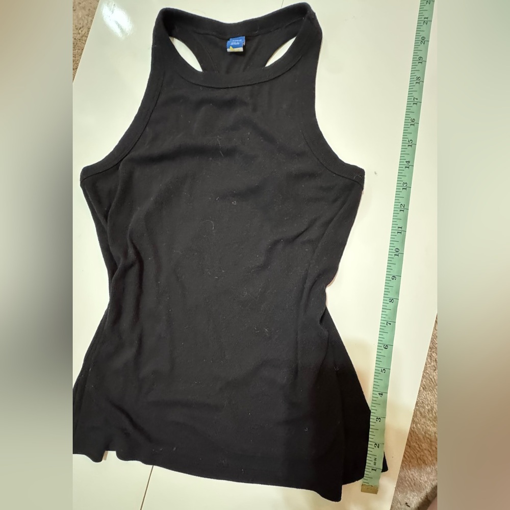 Black Fitted Sleeveless Tank Top